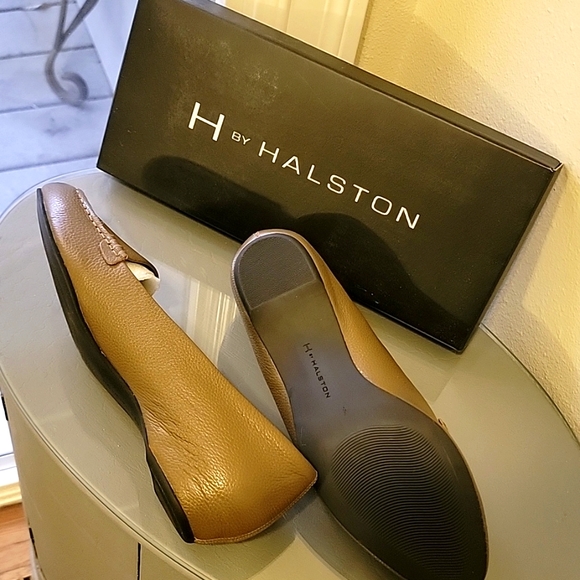 Halston: ❤️Host Pick ❤️Kellie Chocolate Leather Slip-on - Picture 4 of 6